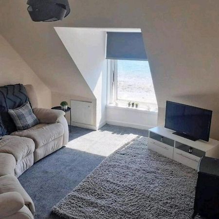 Inviting 1-Bed Apartment In Campbeltown Loch Views Экстерьер фото